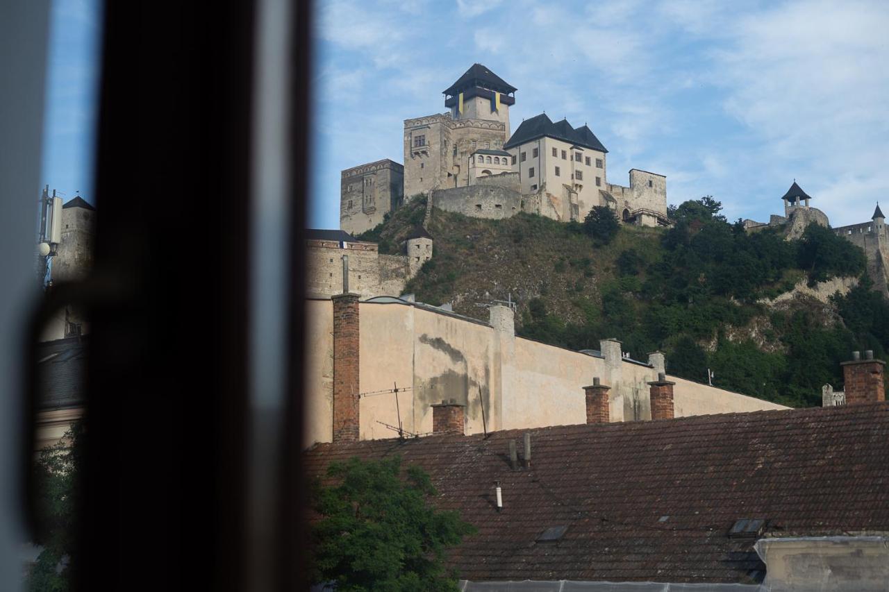 Trenčín Penzion Deloris מראה חיצוני תמונה